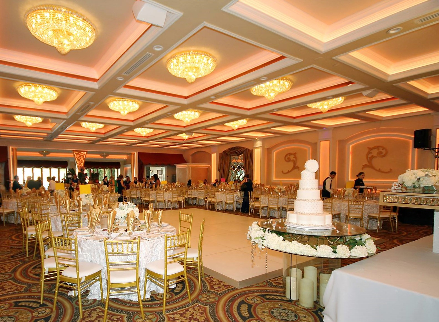 ENCINO BANQUET HALL